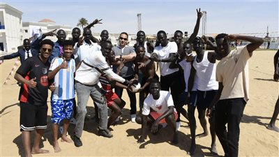 الطلاب الوافدون بجامعة عين شمس يشاركون في المهرجان الترفيهي بالإسماعيلية