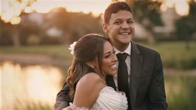 شقيق أحمد داش يحتفل بزفافه في الجونة ويفاجئ الحضور (فيديو)