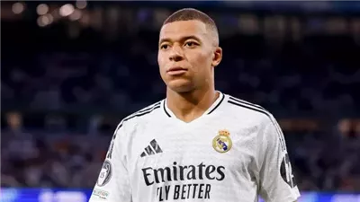 مبابي يخضع لاختبار طبي أخير قبل ساعات من كلاسيكو الأرض 