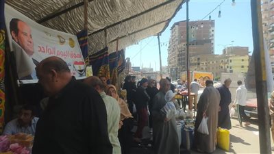 تخفيضات لأكثر من 30%، إقبال على سوق اليوم الواحد بالمنصورة 