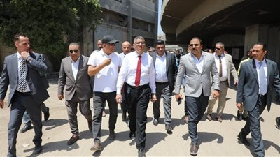 محافظ الجيزة يتفقد أعمال تطوير الشوارع المحيطة بمستشفى وقسم بولاق الدكرور (صور)