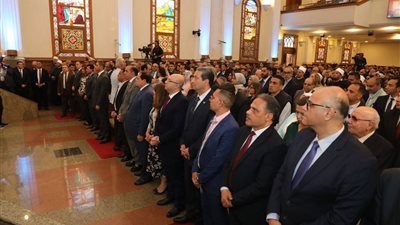 محافظ الشرقية يُشارك فى احتفال الطائفة الإنجيلية بعيد القيامة المجيد