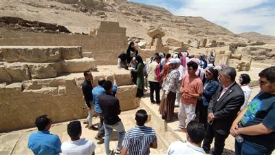 جامعة سوهاج تنظم زيارة ميدانية لمنطقة أتريبس الآثرية