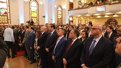 محافظ دمياط يشارك في احتفالات الكنيسة الإنجيلية بعيد القيامة المجيد