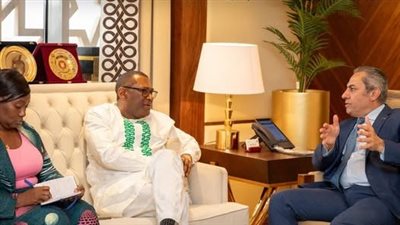 العاصمة الإدارية تبحث مع سفارة سيراليون بالقاهرة الانتقال للحي الدبلوماسي