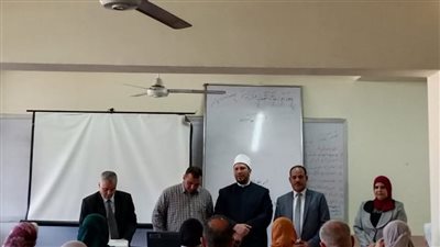 رئيس منطقة الإسكندرية الأزهرية يتابع برامج تدريب رفع كفاءة القيادات