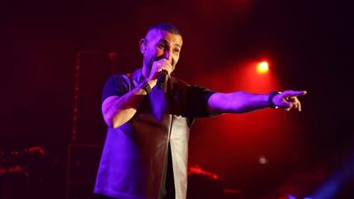 أحمد سعد يتألق في دويتو «ارقص يا حبيبي» مع اليوناني Konstantinos بحفل عيد الربيع