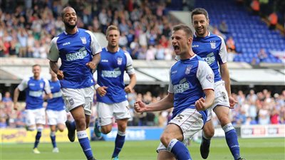 الدوري الإنجليزي، سام مرسي يقود تشكيل إيبسويتش تاون أمام آرسنال