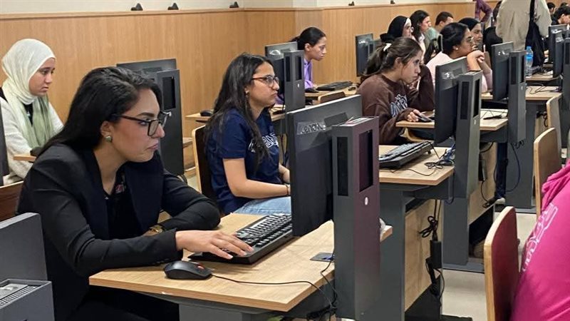 جامعة عين شمس، فيتو