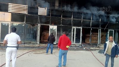 حريق في مبنى أمام وزارة التربية والتعليم بالعاصمة الإدارية (صور) 