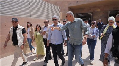 تكليفات جديدة من وزير السياحة لانتظام حركة الزيارة بالأهرامات