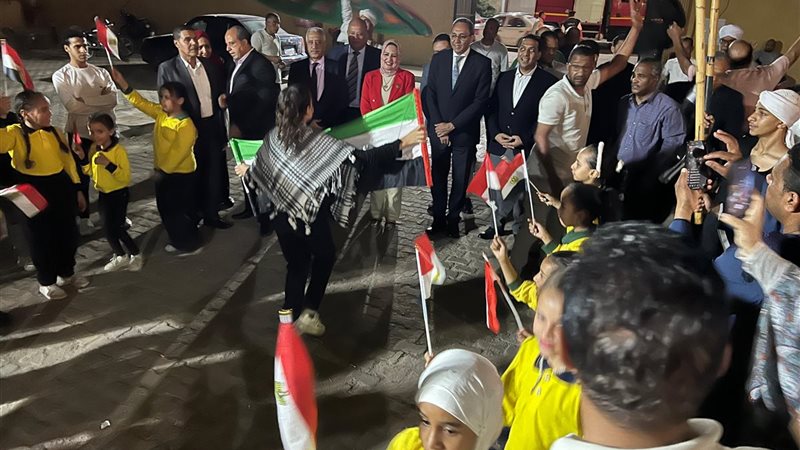 محافظ قنا يشهد ختام