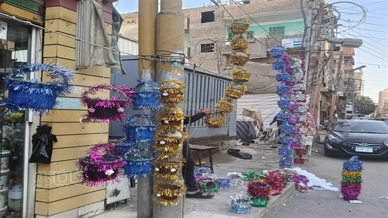صانع البهجة بالشرقية..عم