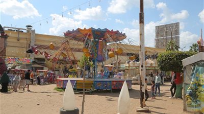 توافد آلاف الزوار على حديقة صنعاء بكفر الشيخ احتفالا بشم النسيم (صور)