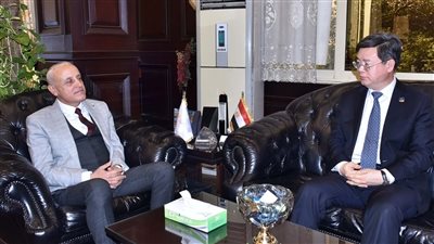 تفاصيل زيارة وفد مدينة تشنزن الصينية إلى الأقصر (صور)