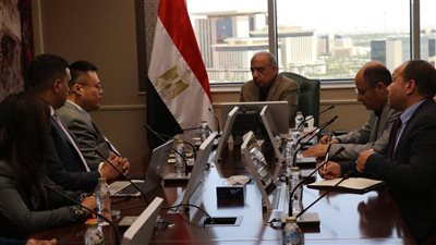 وزير الكهرباء: الدولة قامت بإعادة بناء كاملة للبنية التحتية والبنية التشريعية لجذب الاستثمارات 