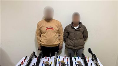 ضبط عاطلين بحوزتهما أسلحة نارية ببني سويف