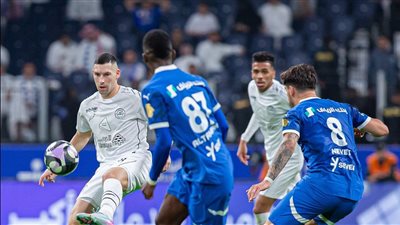الهلال يتعثر أمام الشباب ويتعادلان 2-2 في الدوري السعودي (صور) 