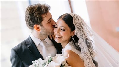 زفاف مي الغيطي في لندن على طبيب بريطاني شهير