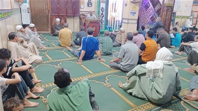 5 ندوات لنشر الفكر الوسطي بمساجد سوهاج (صور)