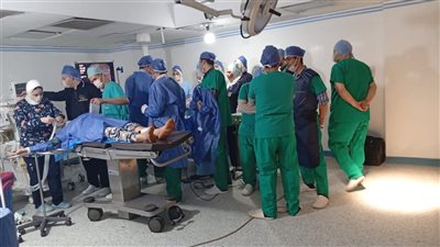 إجراء أول جراحة بمستشفى كفر الزيات العام لتركيب دعامات بمنظار قنوات مرارية (صور)