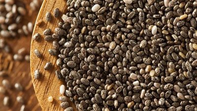 فوائد بذور الشيا، تخفض الكوليسترول وتنظم السكر بالدم وتحمي من الشيخوخة 