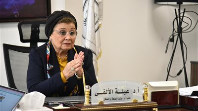 الصحة تبحث تعزيز دور الشباب في التوعية من أجل تحسين الخصائص السكانية