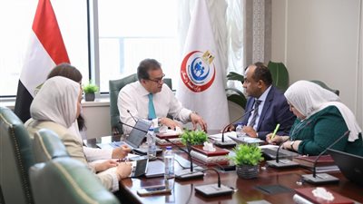 وزير الصحة يبحث مقترحات توطين صناعة فلاتر الغسيل الكلوي