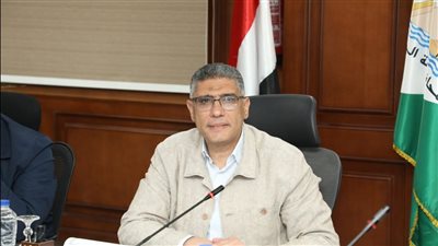 قرارات حاسمة من محافظ الجيزة بشأن مخالفات البناء والصرف الصحي وتراخيص المحلات