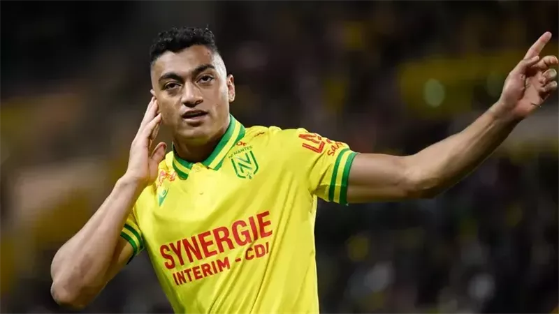 مصطفى محمد، فيتو