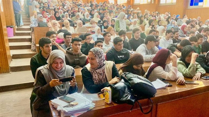 ندوة بجامعة المنصورة،