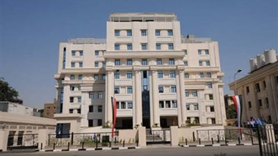 غلق أبواب علاج السرطان في وجه الفقراء، من ينقذ مرضى هرمل بعد تسليم إدارتها للقطاع الخاص