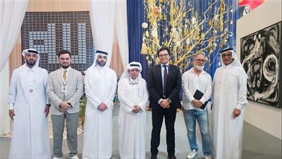 وزير الثقافة يلتقي مستشار الشؤون الثقافية بقطر ويؤكد التعاون المشترك للحفاظ على التراث