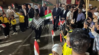 محافظ قنا ومسؤولو الأمم المتحدة يتفقدون مواقع مشروع السياحة الريفية بقرية دندرة