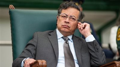 أمريكا تلغي تأشيرة الرئيس الكولومبي