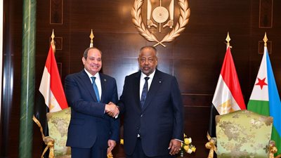 السيسي: اتفقنا مع جيبوتي على تشجيع الاستثمارات في مجال المواني والمناطق الحرة