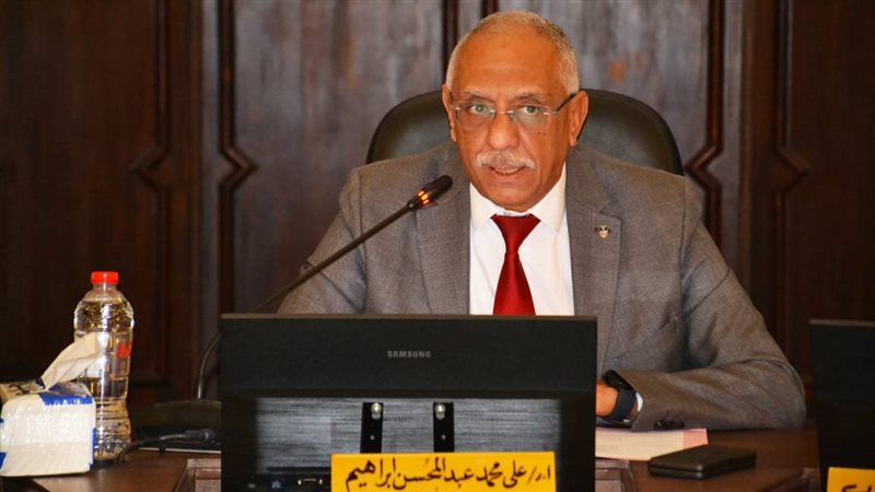 د.علي عبد المحسن