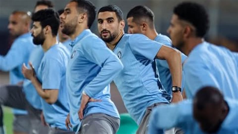 بيراميدز، فيتو