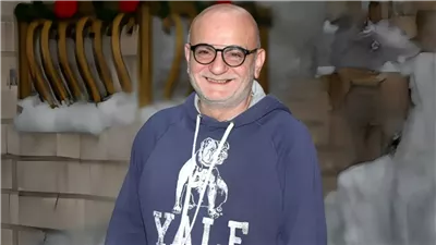 زوجة الفنان ريمون صليبا تكشف آخر تطورات حالته الصحية بعد اصابته بتسمم في الدم