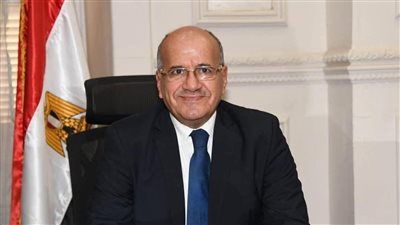 رئيس مجلس الشيوخ ينعى النائب ثروت فتح الباب 