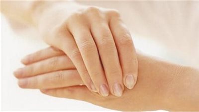 كيفية تطبيق الإسعافات الأولية لتخفيف الآلام والإصابات بالحرارة والبرودة