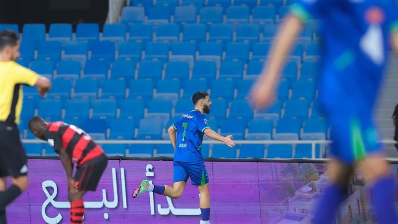 تعادل الرياض والفتح