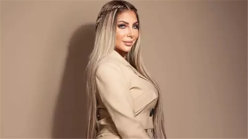 سارة خليفة