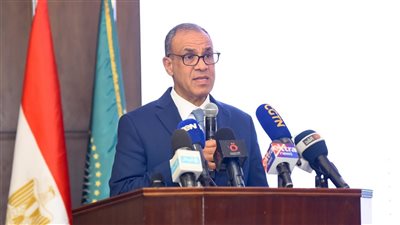 وزير الخارجية: لن نقبل المساس بالحصة المائية لمصر 