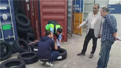 استمرار العمل بميناء الإسكندرية في الإجازات لتقليل زمن الإفراج الجمركي (صور)