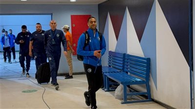 وصول لاعبي بيراميدز إلي الدفاع الجوي لمواجهة أورلاندو (صور )