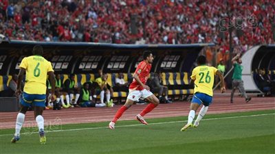 صن داونز يهاجم الأهلي بحثا عن التعادل بعد مرور 60 دقيقة 