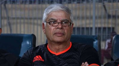 أنور سلامة يفتح النار على الخطيب: الأهلي يعاني من فشل إداري وأطالبه بالرحيل 