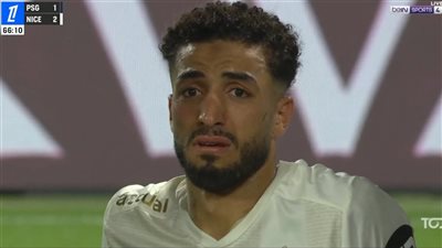  حسام وإبراهيم حسن يدعمان محمد عبد المنعم بعد إصابته بالصليبي