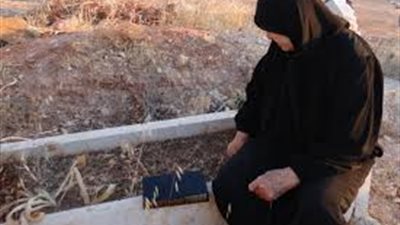 سر حداد الزوجة على زوجها أربعة أشهر وعشرة وعلى غيره 3 أيام